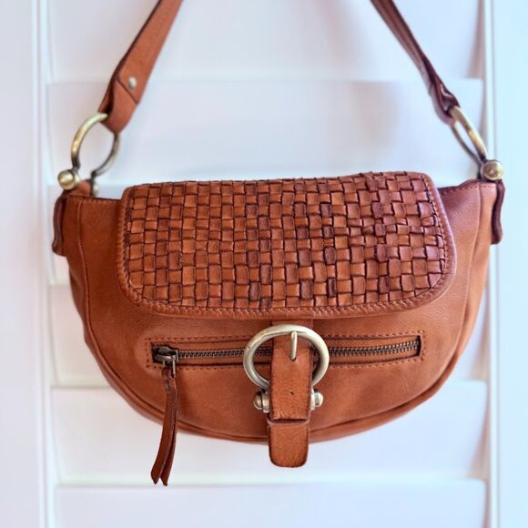 Marta Ponti Cognac Brown Leather Basketweave Satchel Handbag with Brass Hardware - Picture 5 of 16